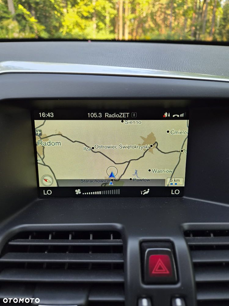 Volvo XC 60 T6 Drive-E Momentum - 28