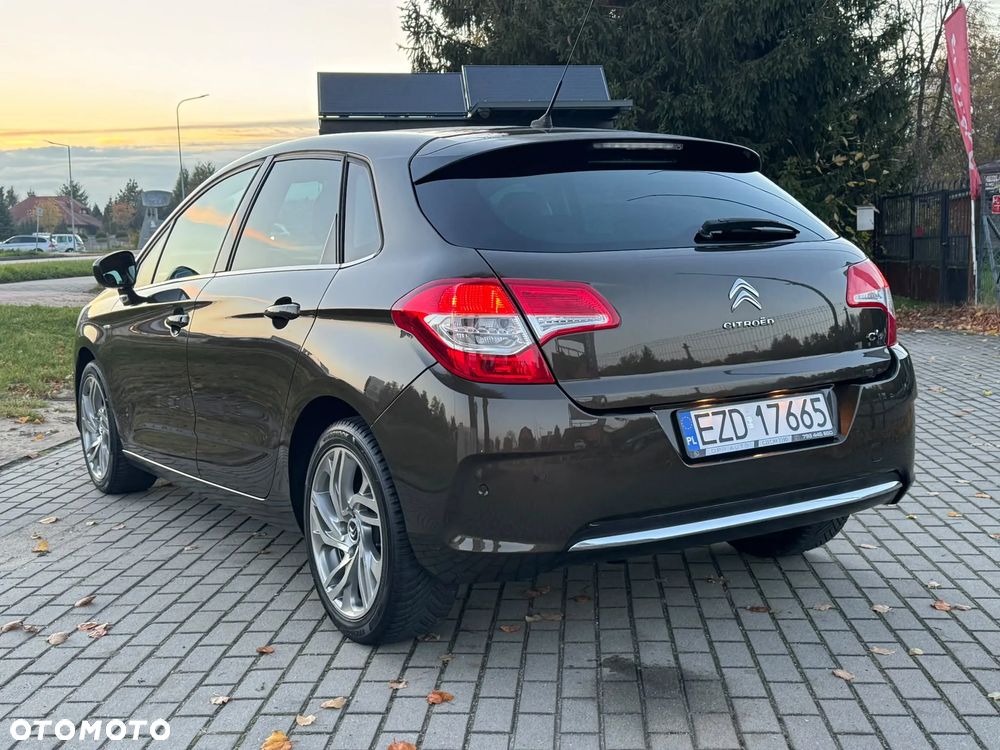 Citroën C4 VTi 120 Exclusive - 10