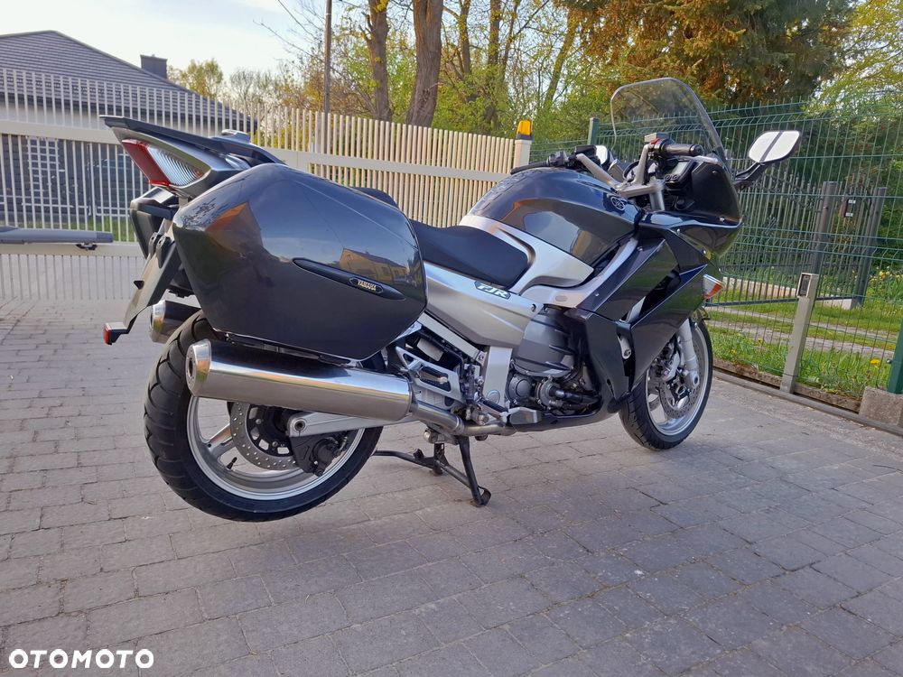 Yamaha FJR - 14