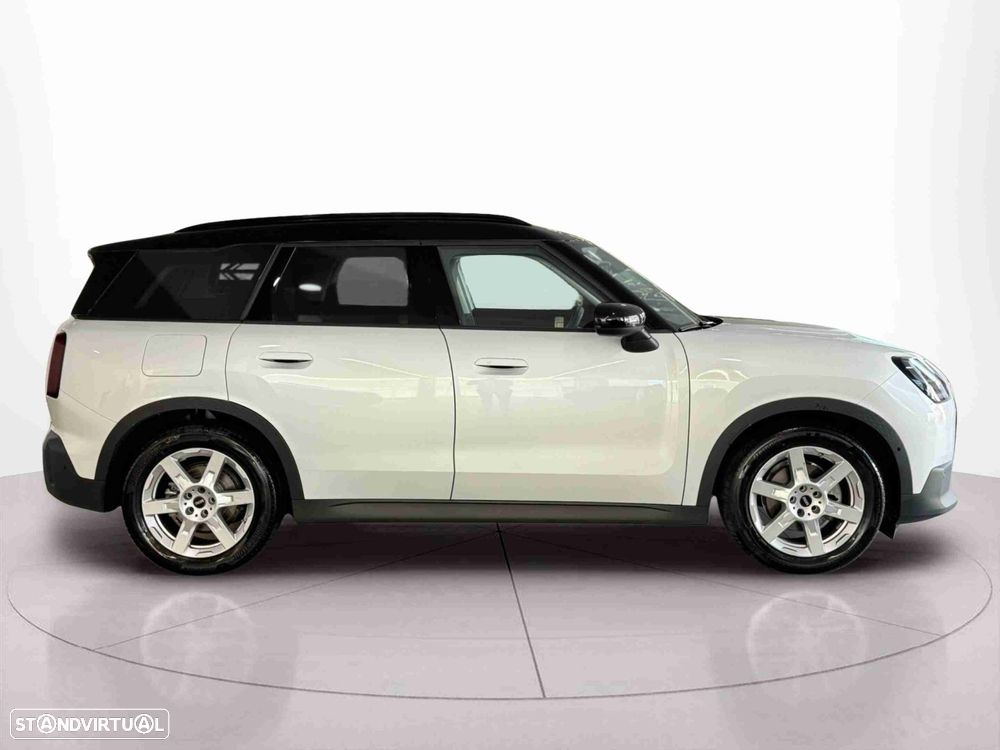MINI Countryman E Favoured L - 3
