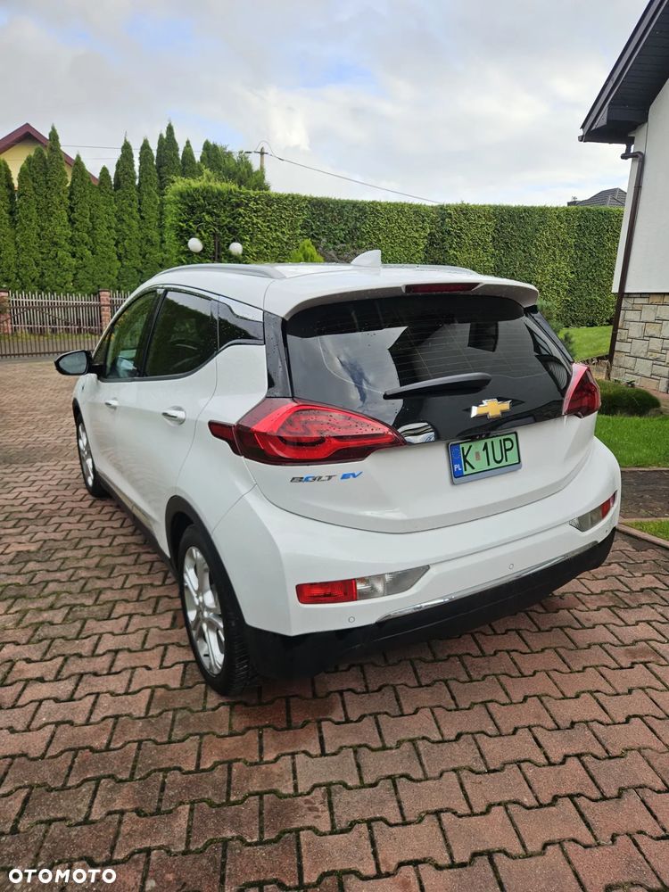 Chevrolet Bolt - 4