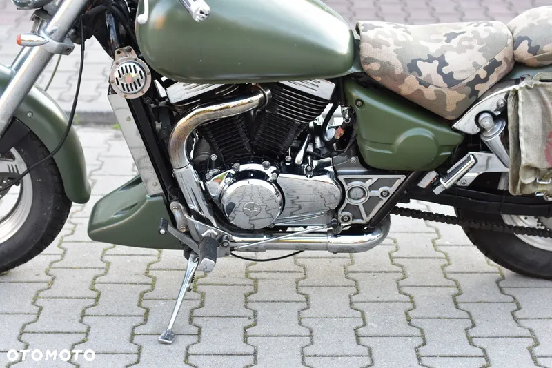 Suzuki Marauder - 26