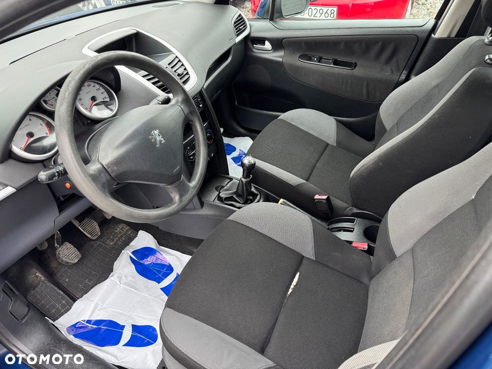 Peugeot 207 1.4 HDi Trendy - 9