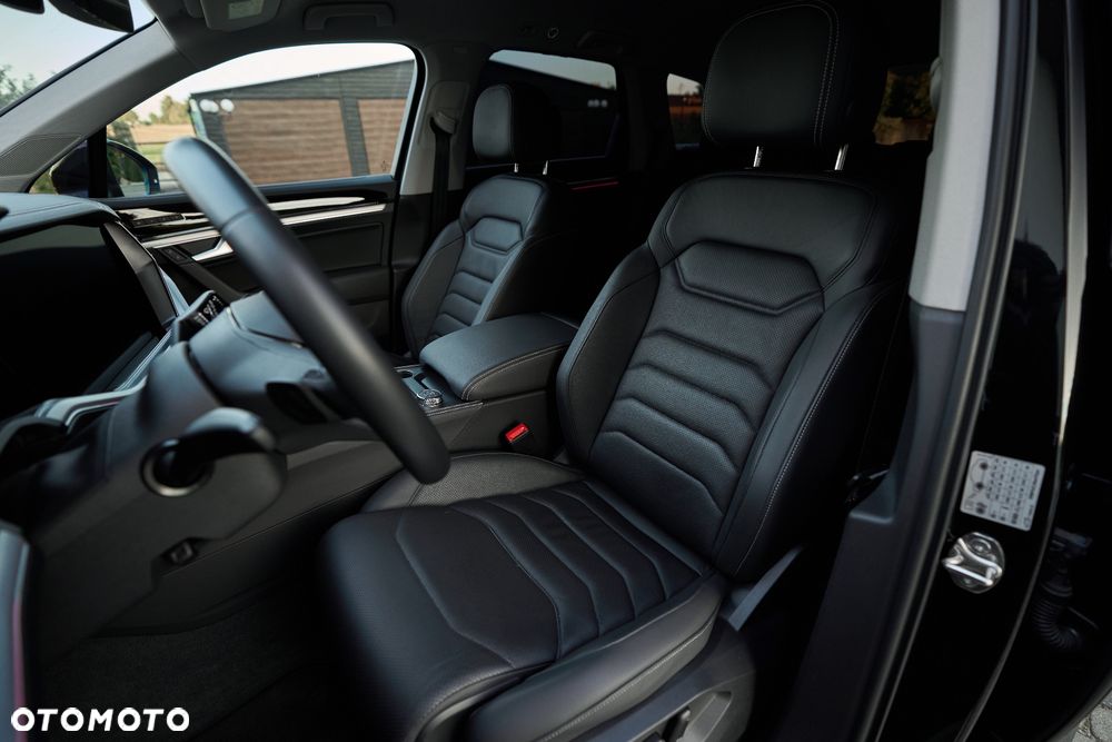 Volkswagen Touareg 3.0 V6 TDI 4Motion Elegance - 23