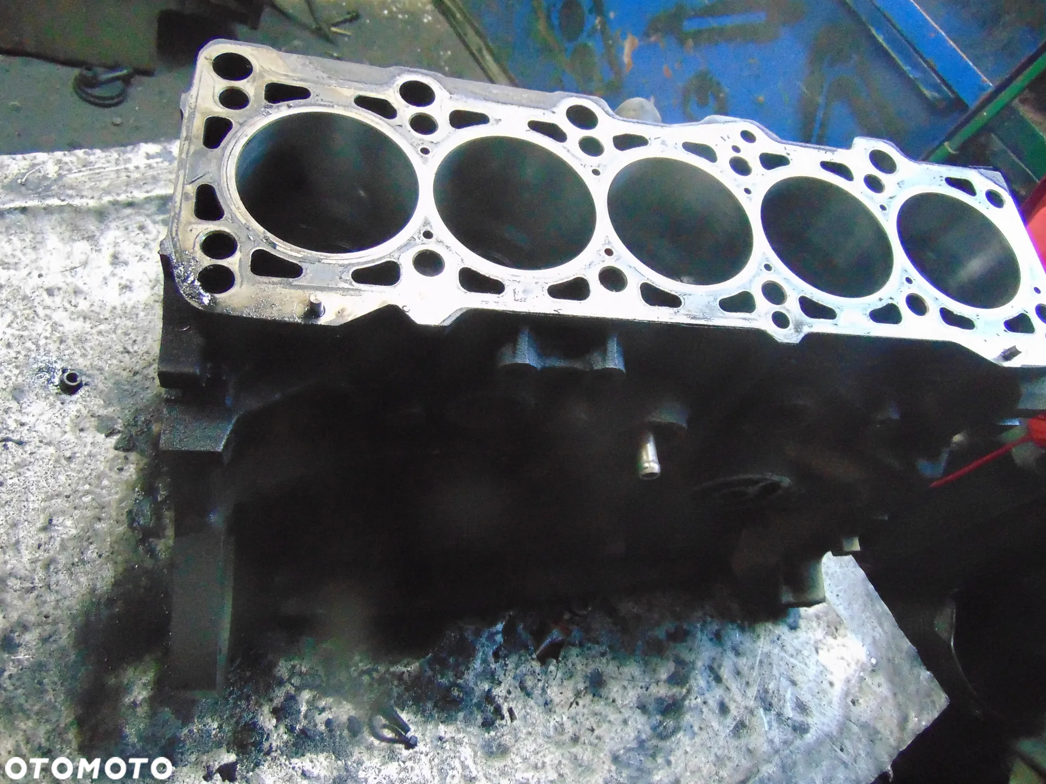 blok silnika LT 2,5 SDI AGX - 8