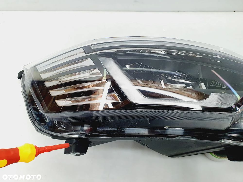 RENAULT TRAFIC 3 LIFT IV FULL LED LAMPA PRAWA PRZÓD 260102899R ORYGINAŁ EU! - 6
