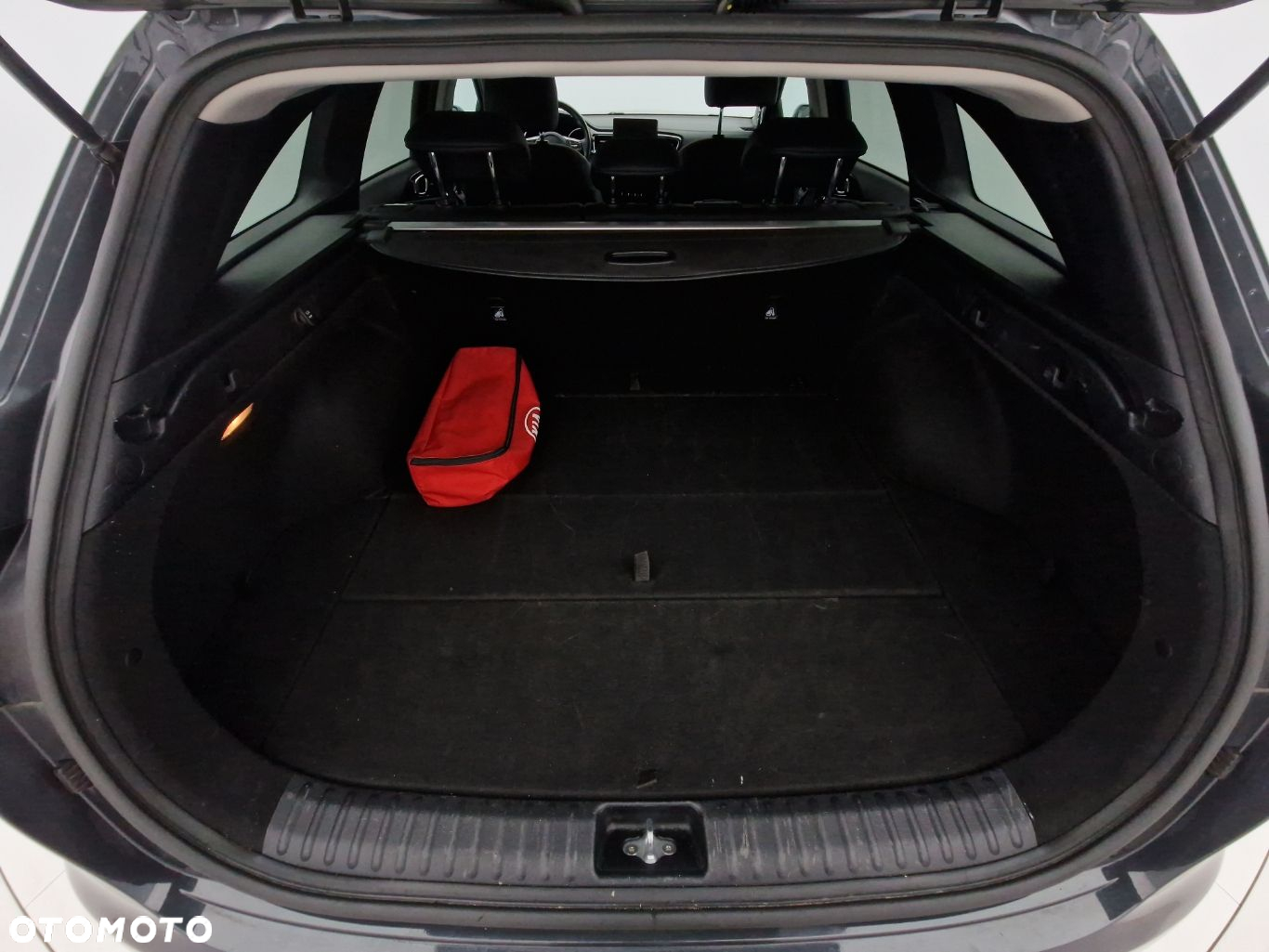 Kia Ceed - 24