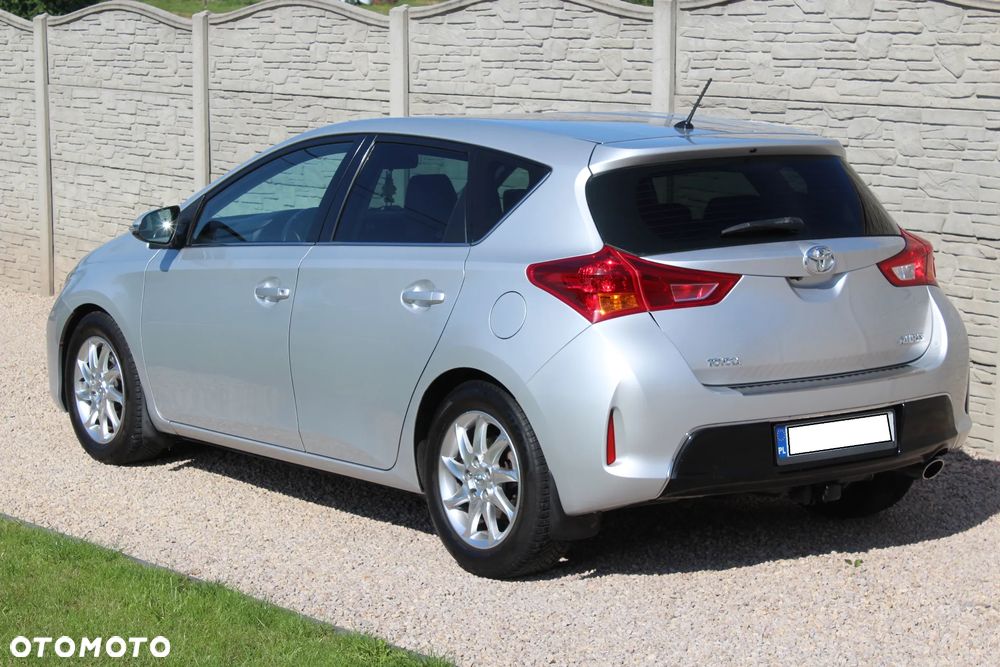Toyota Auris 2.0 D-4D Comfort - 3