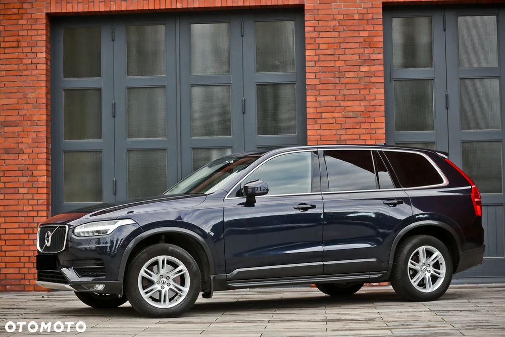 Volvo XC 90 D5 AWD Geartronic Momentum - 9