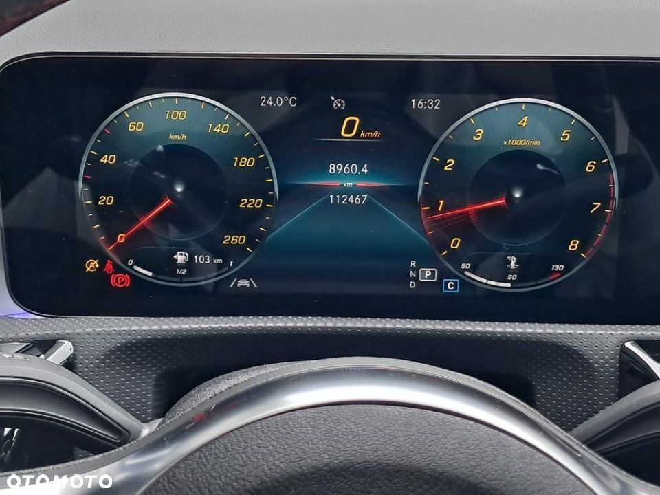 Mercedes-Benz CLA - 25