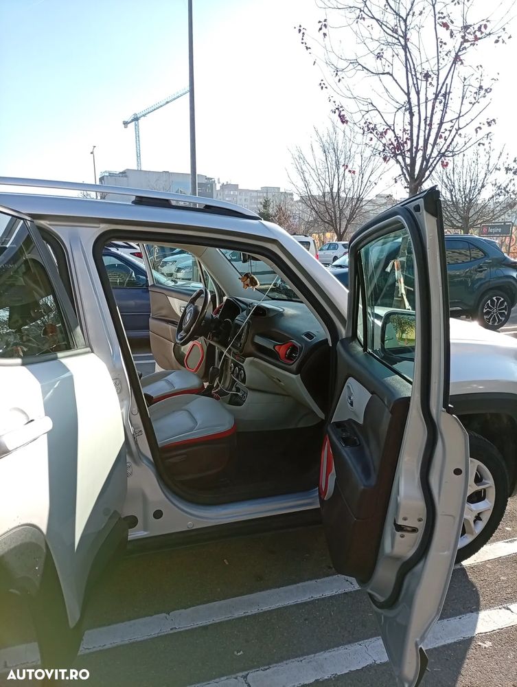 Jeep Renegade 2.0 M-Jet 4x4 AT Limited - 8