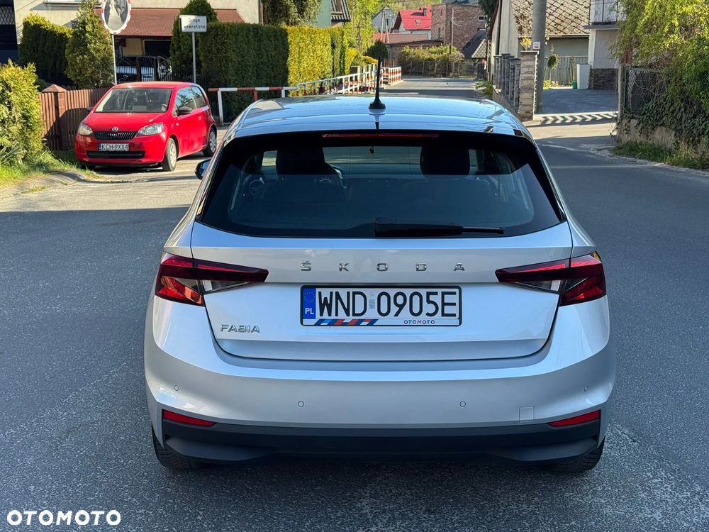 Skoda Fabia - 5