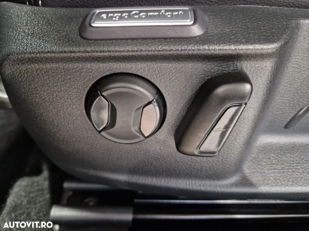 Volkswagen Passat 2.0 TDI DSG Highline - 8