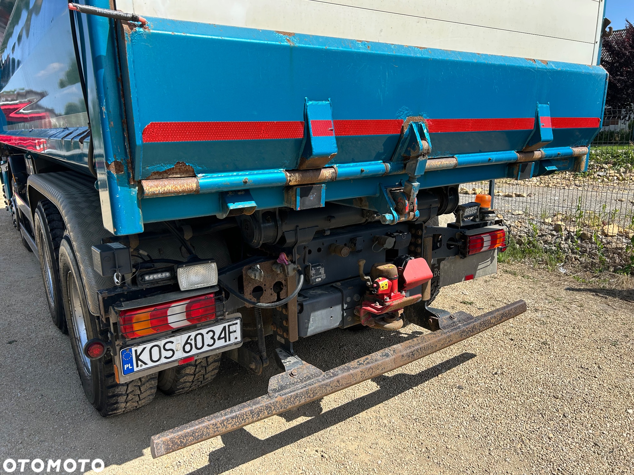 Mercedes-Benz AROCS - 9