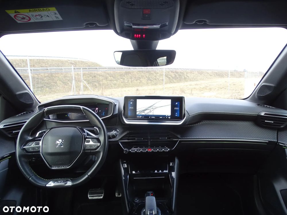 Peugeot 208 PureTech 100 EAT8 GT - 12