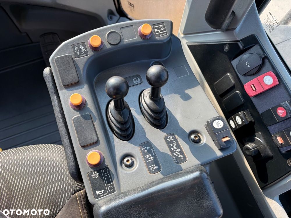 CAST 966 Mxe 4X4 - 16