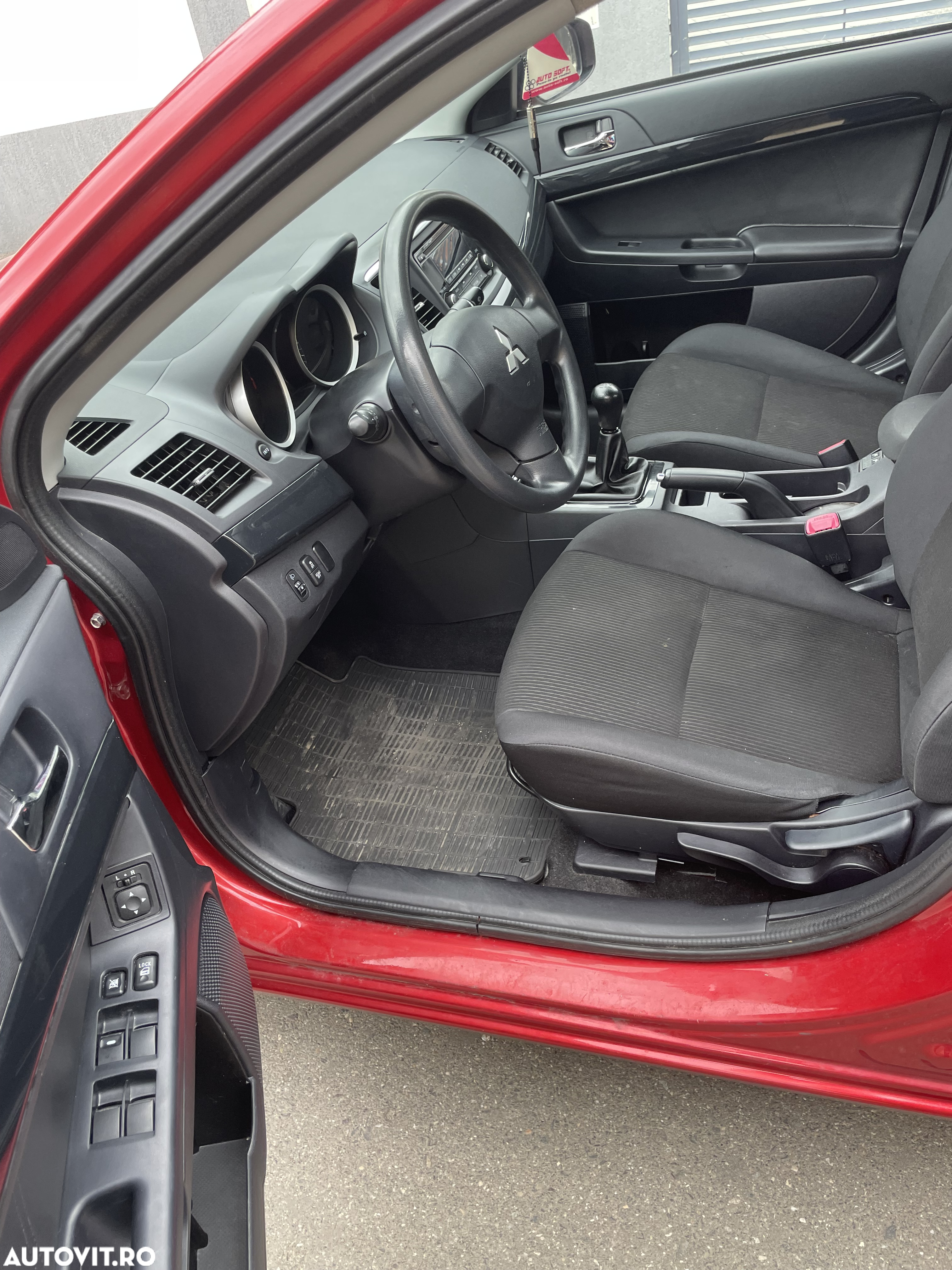 Mitsubishi Lancer 1.6 - 15
