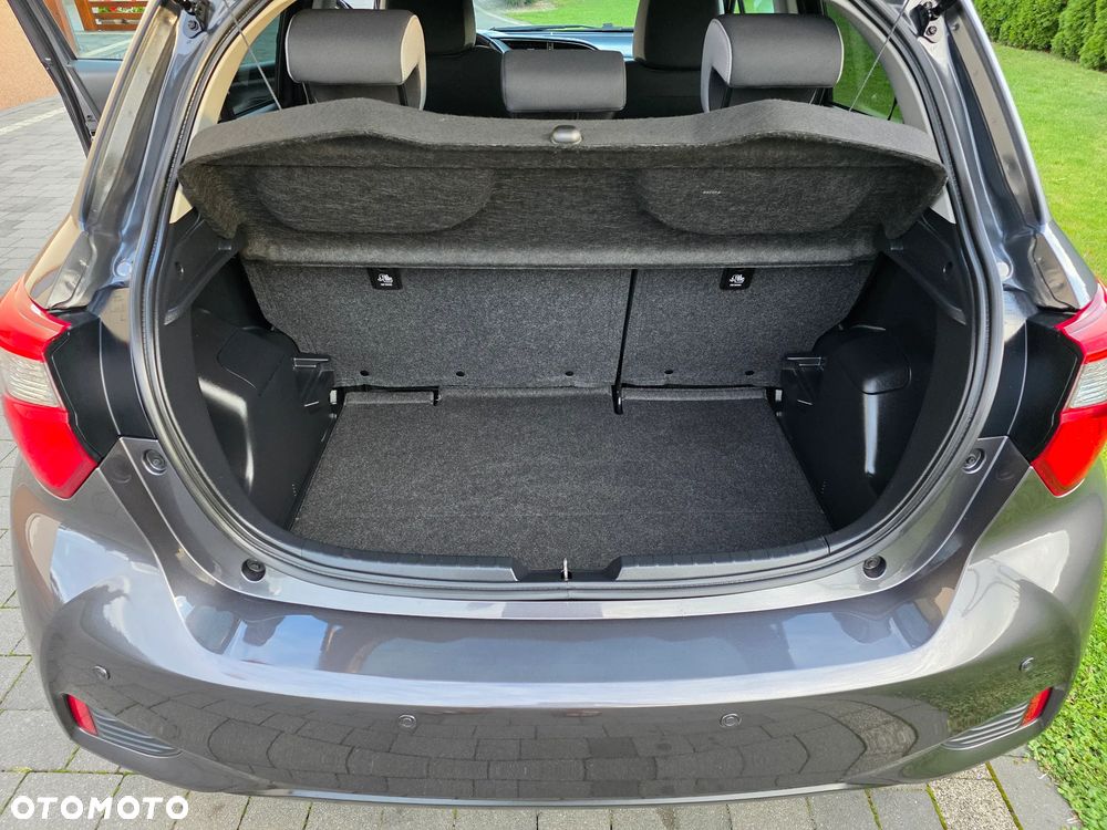 Toyota Yaris 1.5 20th Anniversary - 14