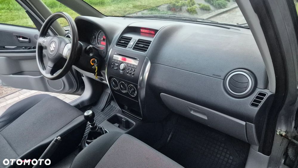 Suzuki SX4 1.9 DDiS DPF 4x4 Club - 7