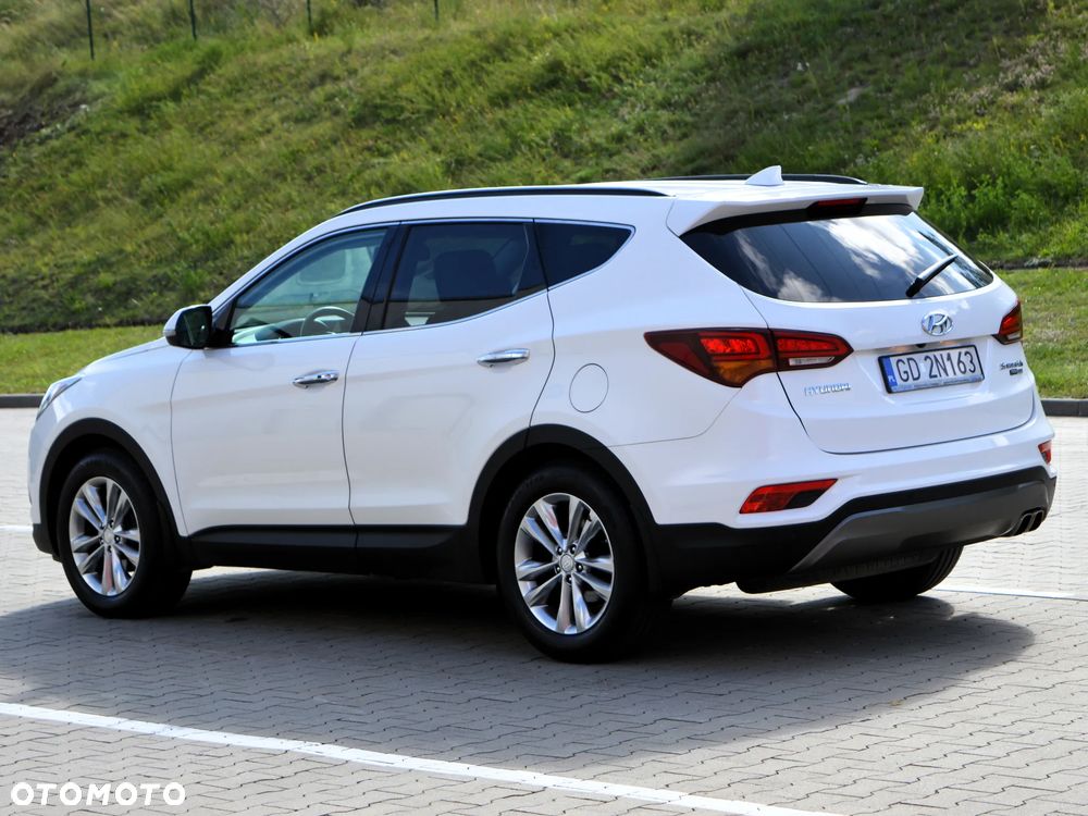 Hyundai Santa Fe 2.0 CRDi Platinum 4WD 7os - 4