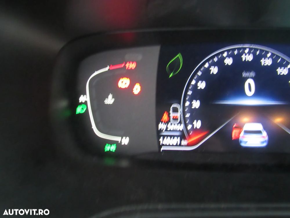 Renault Megane BLUE dCi 115 BUSINESS EDITION - 11