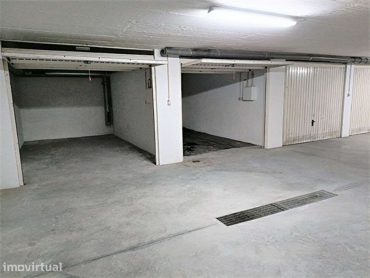 Garagem centro Montijo | Tipo boxe com 17 m2 | construção recente - Grande imagem: 3/14