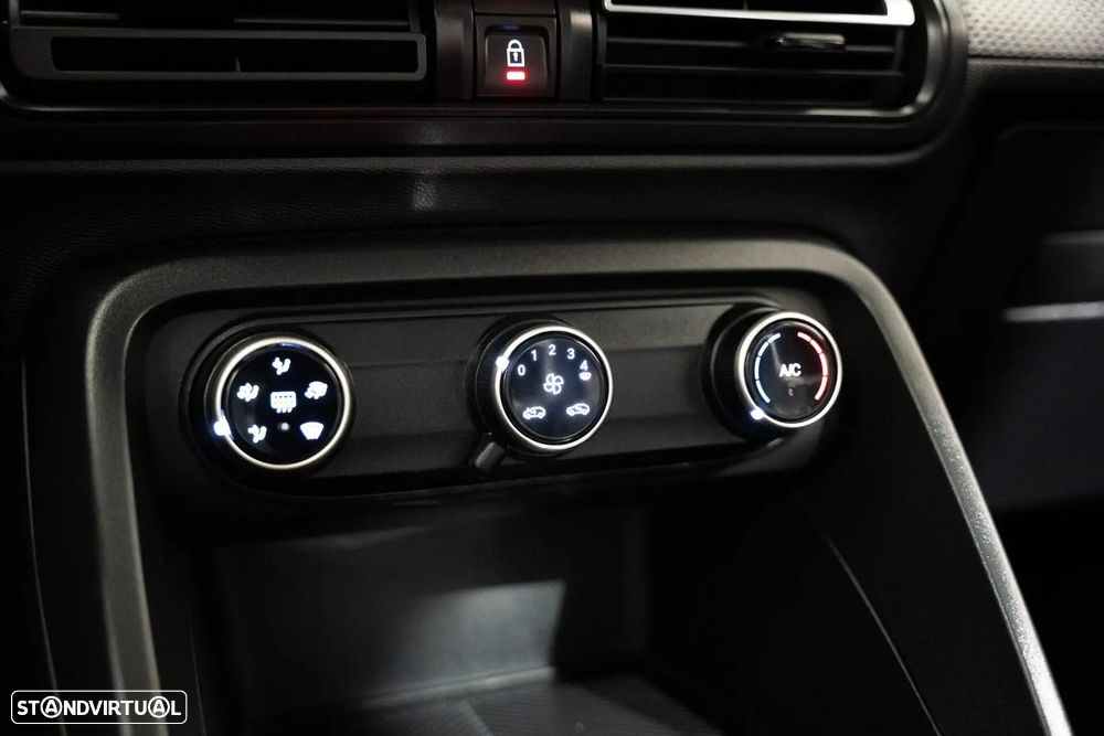 Citroën e-C3 44 kWh Autonomia Conforto Plus - 22