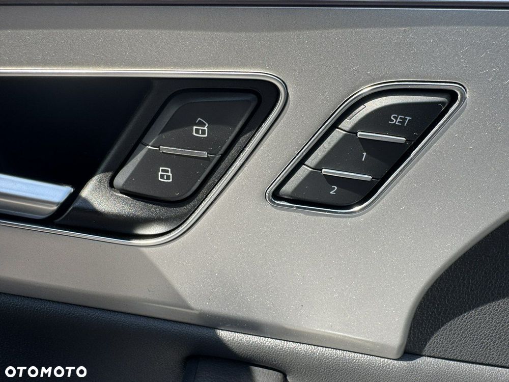 Audi Q8 55 TFSI quattro tiptronic - 19