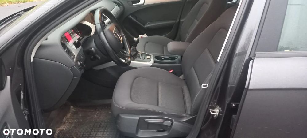 Audi A4 Avant 2.0 TDI - 13