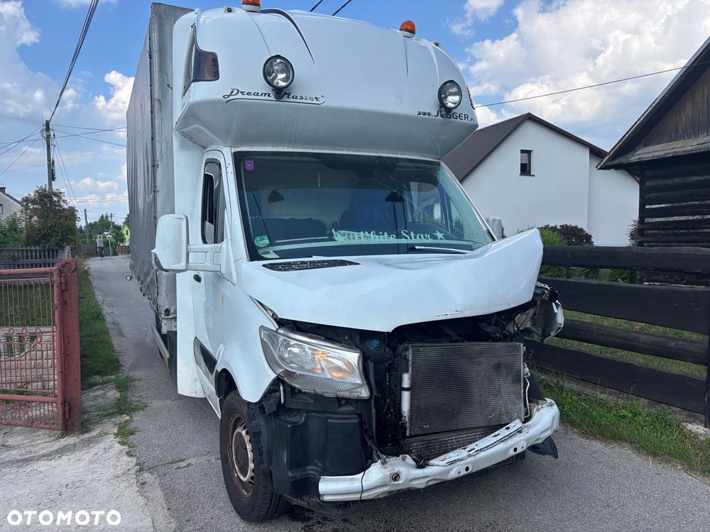 Mercedes-Benz sprinter - 2
