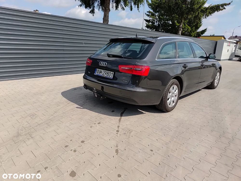 Audi A6 - 4
