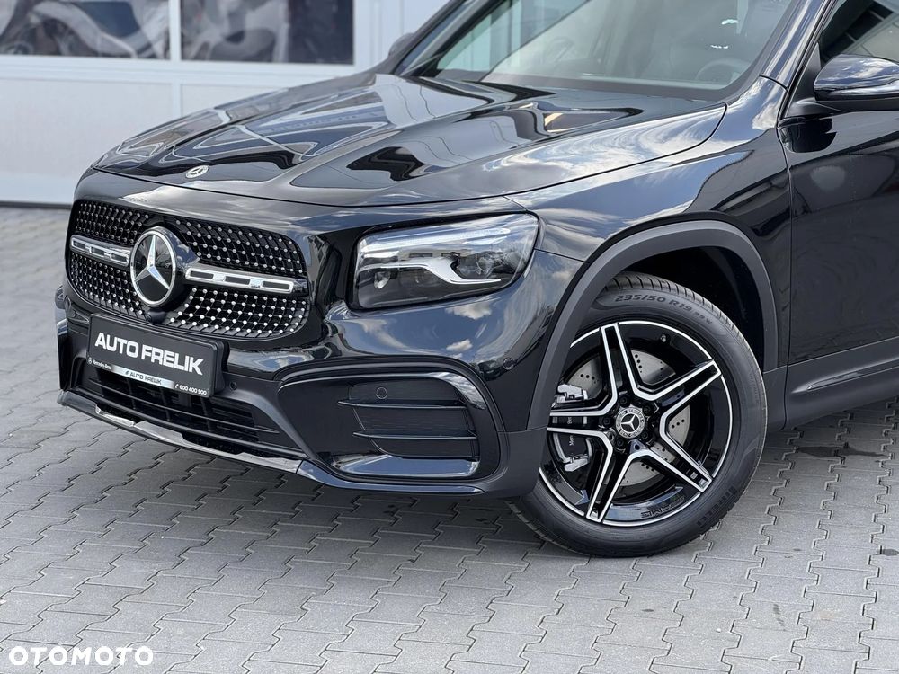 Mercedes-Benz GLB 220 4Matic 8G-DCT AMG Line Advanced Plus - 3