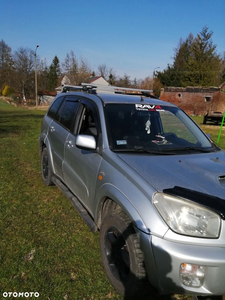 Toyota RAV4 2.0 D-4D 4x4 - 1