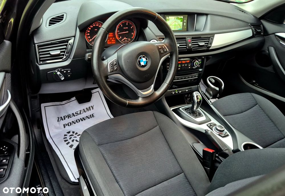 BMW X1 sDrive18d - 23