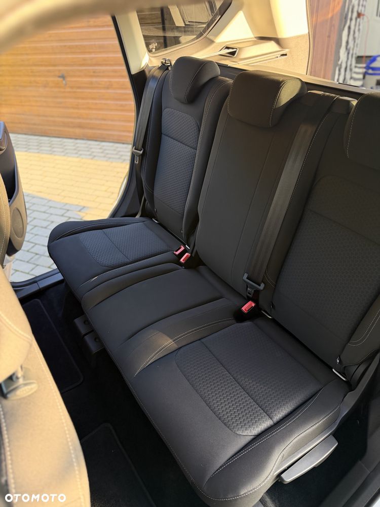 Ford Kuga - 5