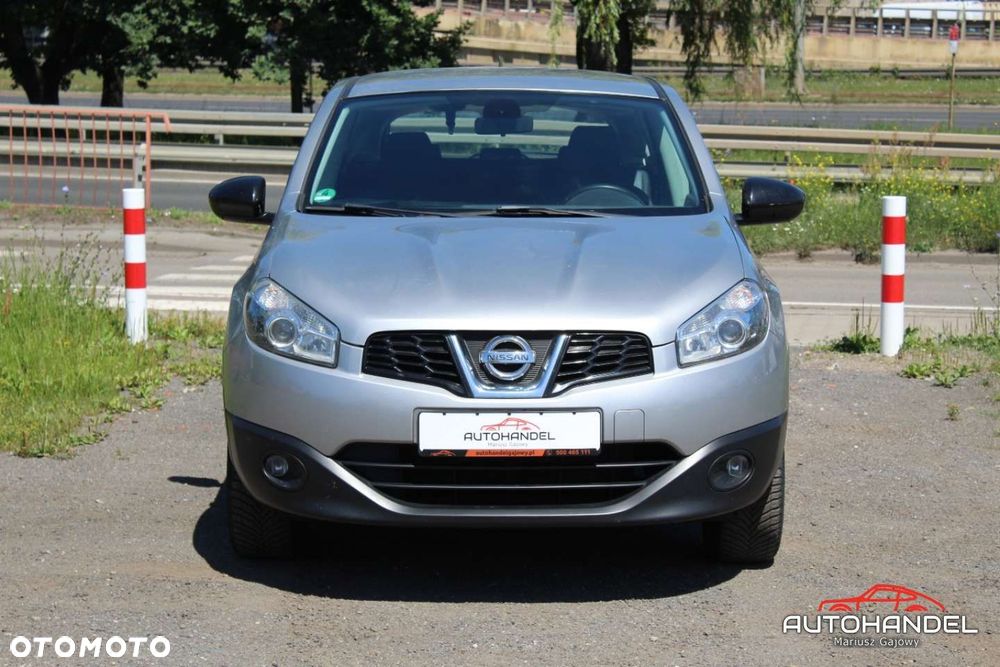 Nissan Qashqai - 2