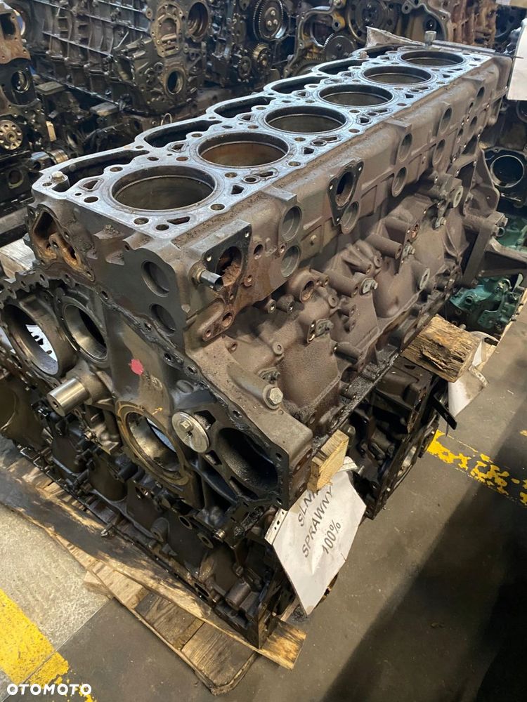 GOŁY BLOK SILNIKA DAF XF CF 106 MX-13 EURO 6 PRZEDLIFT - 2