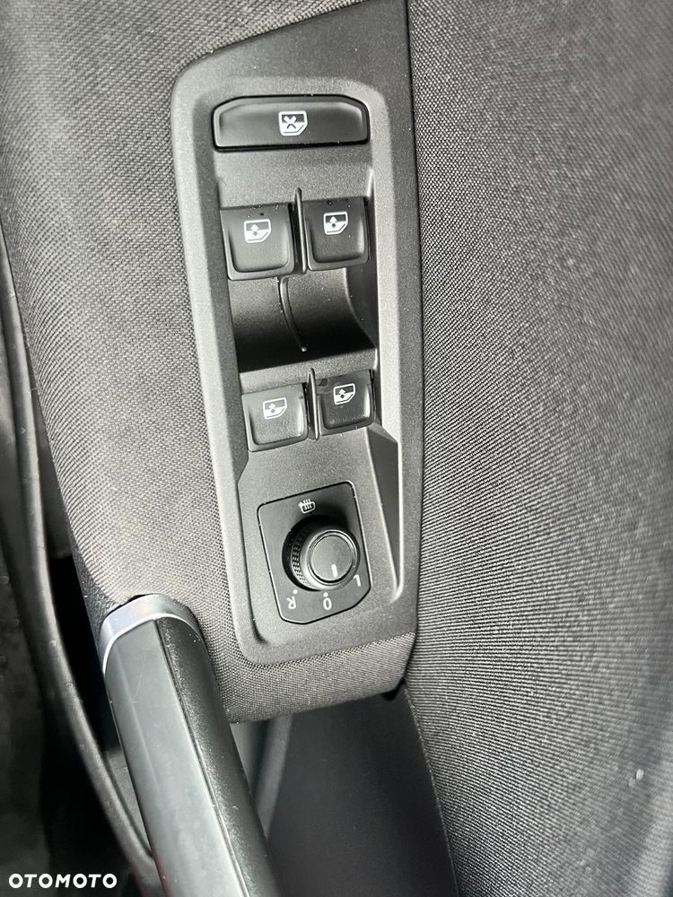 Volkswagen Touran 1.5 TSI EVO Comfortline DSG - 33