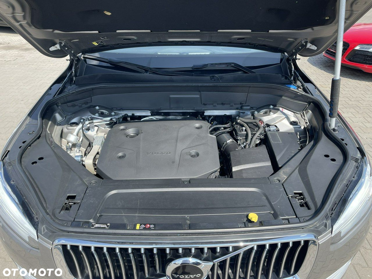 Volvo XC 90 D5 AWD Momentum - 10
