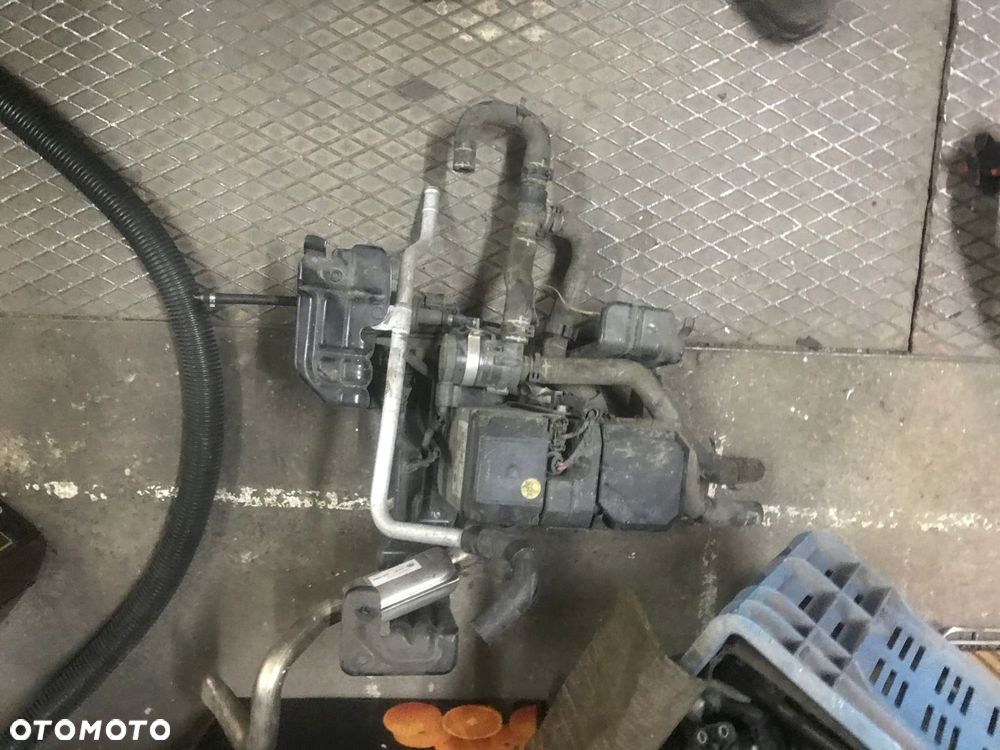 VW T5 WEBASTO KOMPLETNE POMPKA TŁUMIK 7H0815071G - 4
