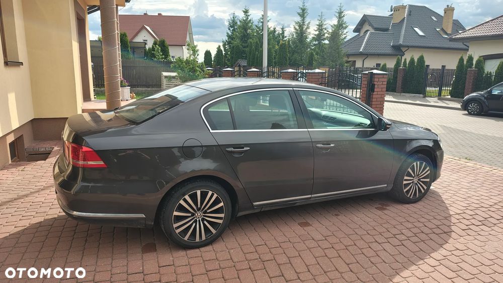 Volkswagen Passat 1.8 TSI Comfortline DSG - 6