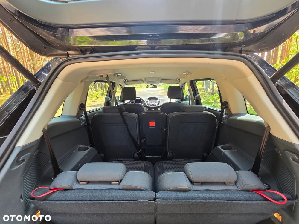 Ford Grand C-MAX 2.0 TDCi Titanium - 19