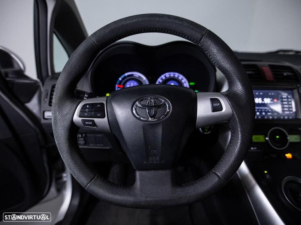 Toyota Auris - 14