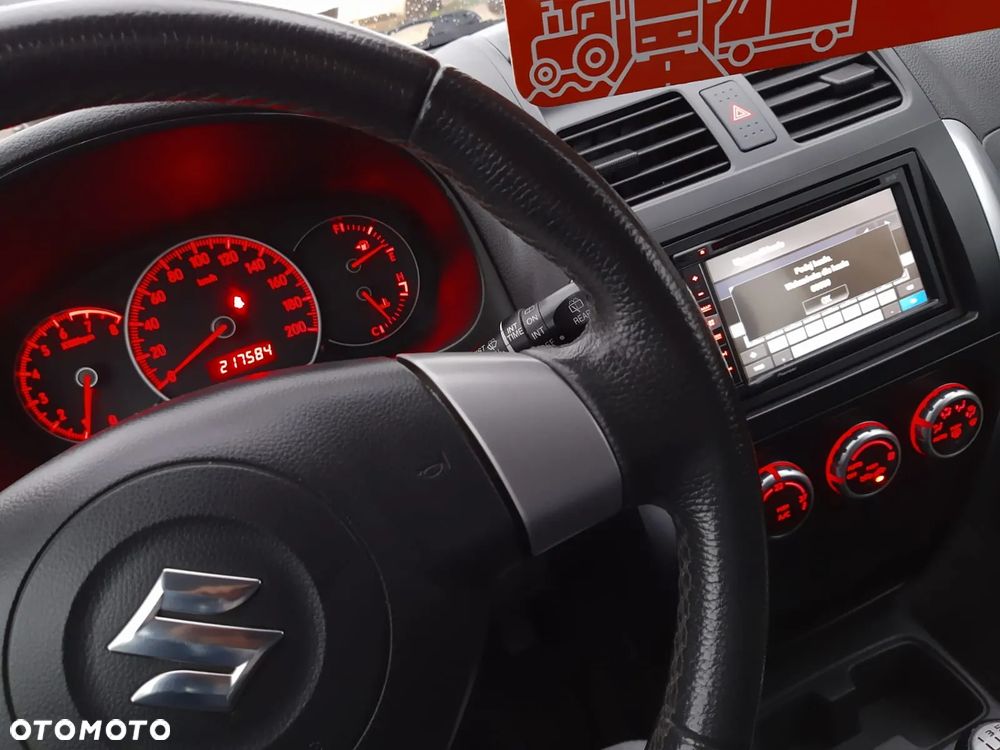 Suzuki SX4 1.6 Comfort Plus 4WD - 9