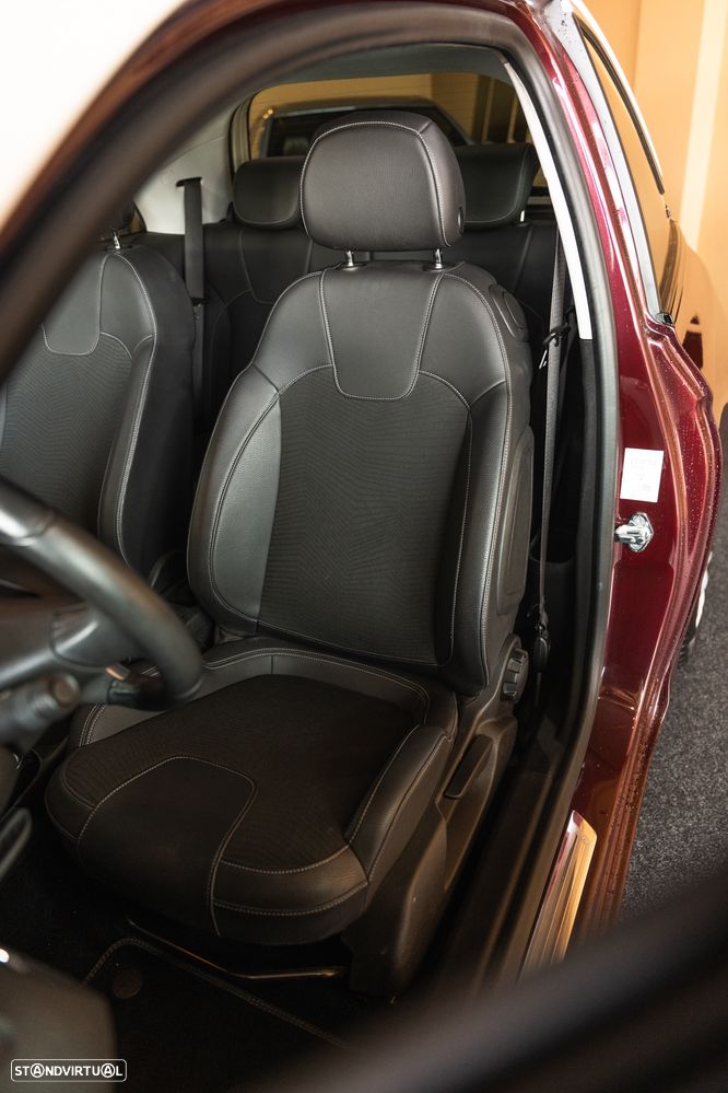 Opel Adam 1.2 Glam - 11