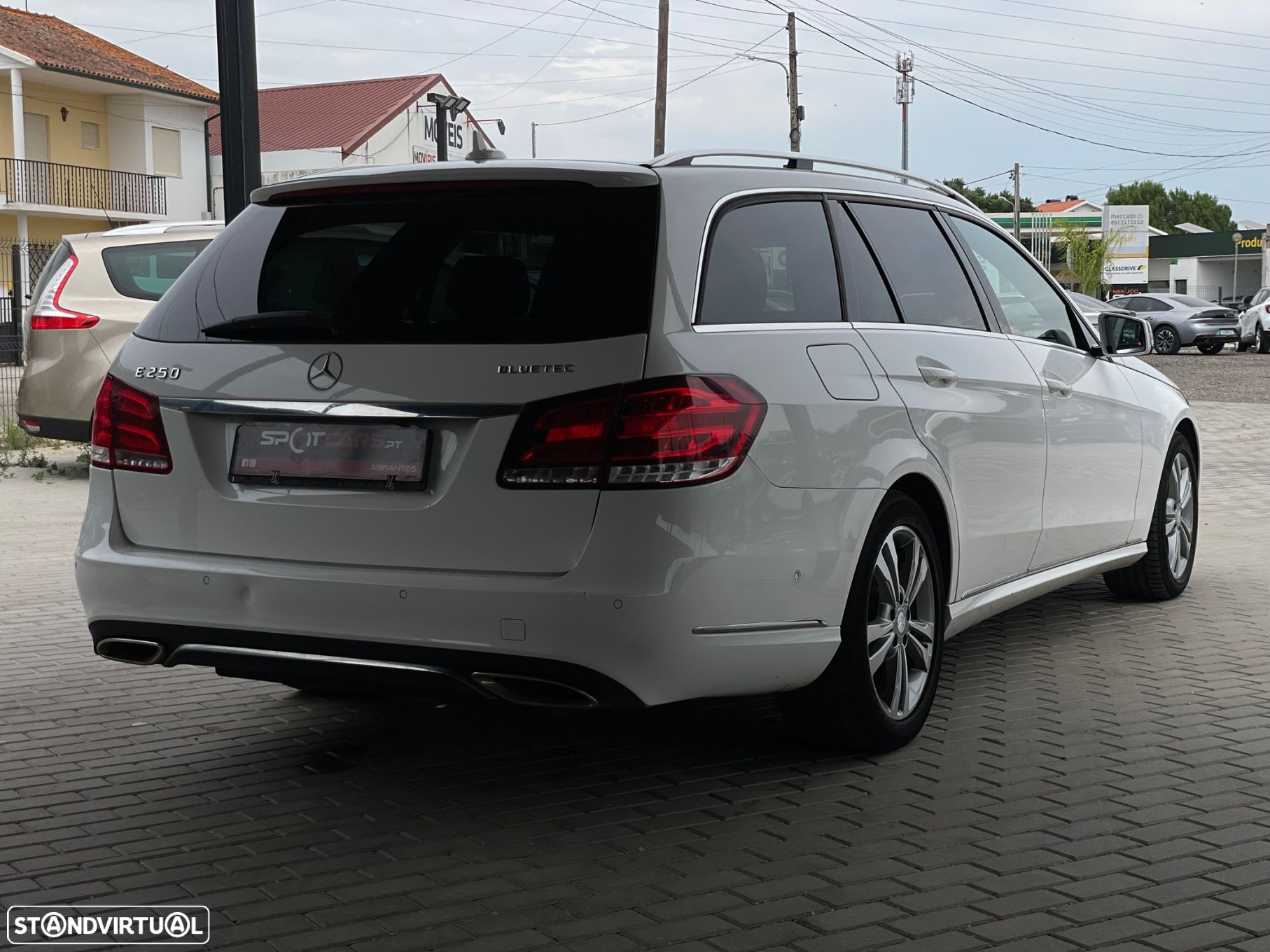 Mercedes-Benz E 250 CDi Avantgarde BlueEfficiency Auto. - 7