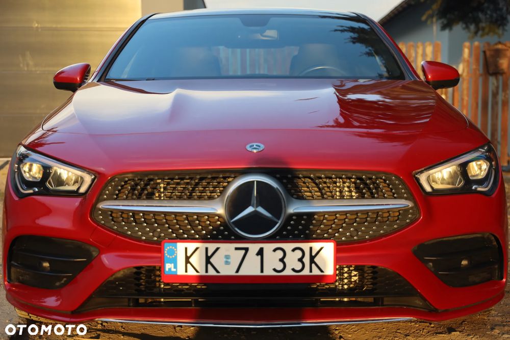 Mercedes-Benz CLA 250 4Matic 7G-DCT AMG Line - 3