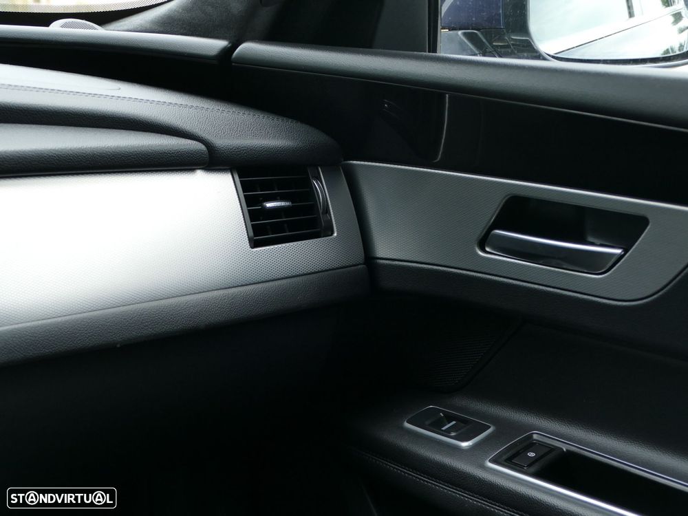 Jaguar XF Sportbrake 2.0 D Prestige Aut. - 28