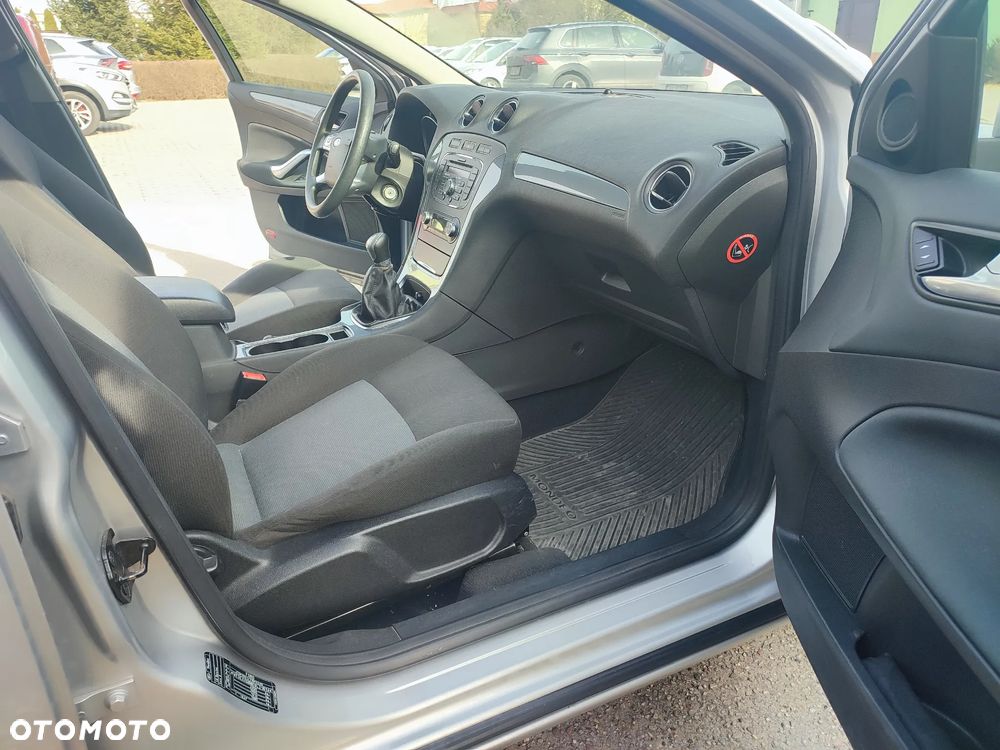 Ford Mondeo - 11