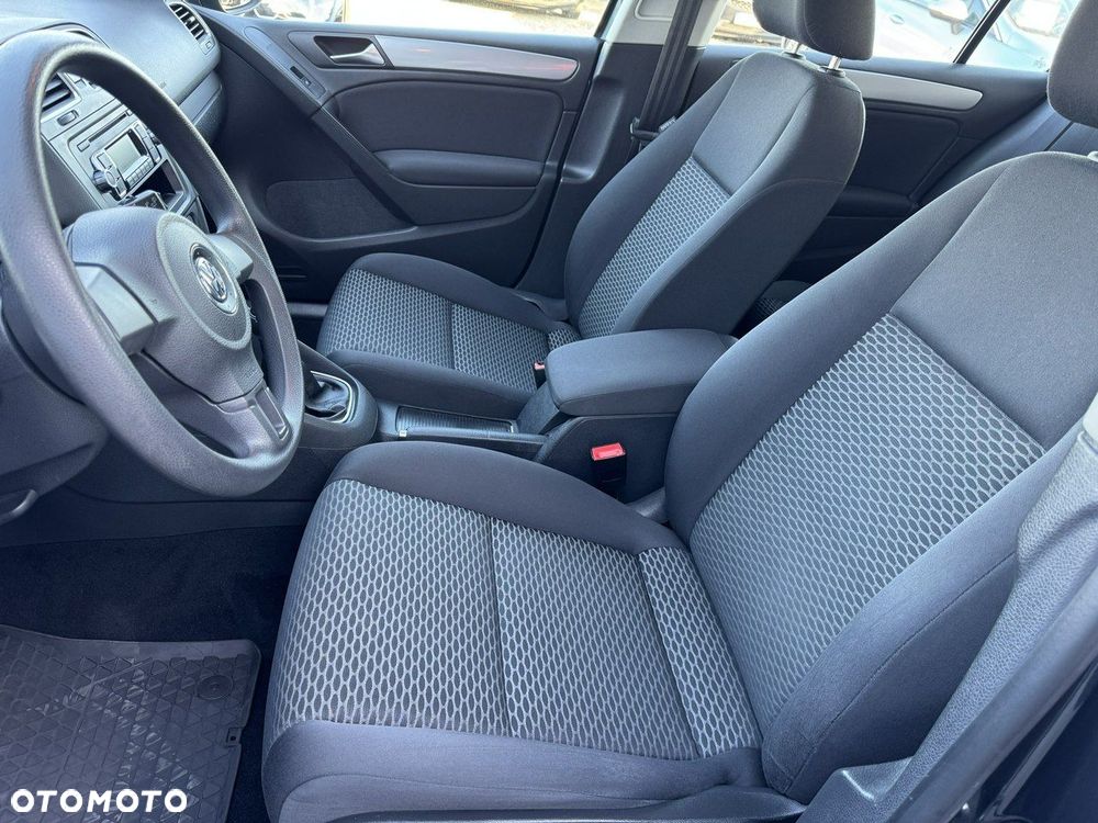 Volkswagen Golf 1.6 Trendline - 17